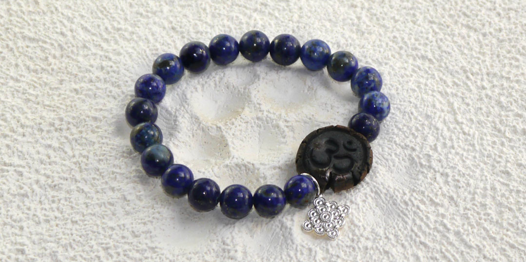 YAZILIND Om Buddha Armband – Holzperlen 8 Mm, Elastisch, Yoga-Schmuck, Spirituelles Accessoire