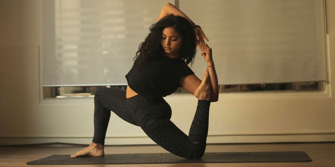 Vinyasa Ausbildung Online mit Jane Bertrel